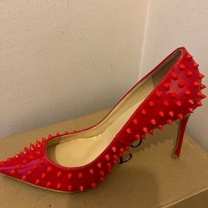 Red Pump